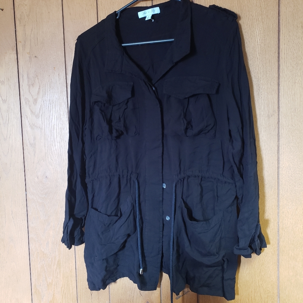 SHE & SKY UTILITY JACKET SIZE LARGE